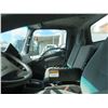 Image 2 : 2019 Isuzu NPR Cabover/Schwarze Super Updraft SWEEPER Truck