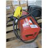 Image 2 : Dayton 1 Ton Chain Hoist