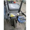 Image 2 : Gorilla Grey Wheelbarrow