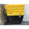 Image 1 : 10-Large Plastic Containers w/Lid - 10 X $