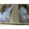 Image 3 : 4-Lighting Equipment In Box - 4 X $