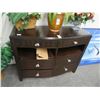 Image 1 : Mahogany 2 Over 4 Dresser/Console