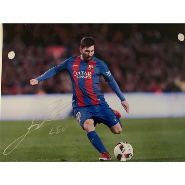 Lionel Messi signed photo