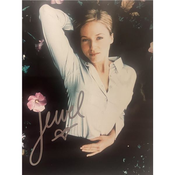 Jewel signed photo