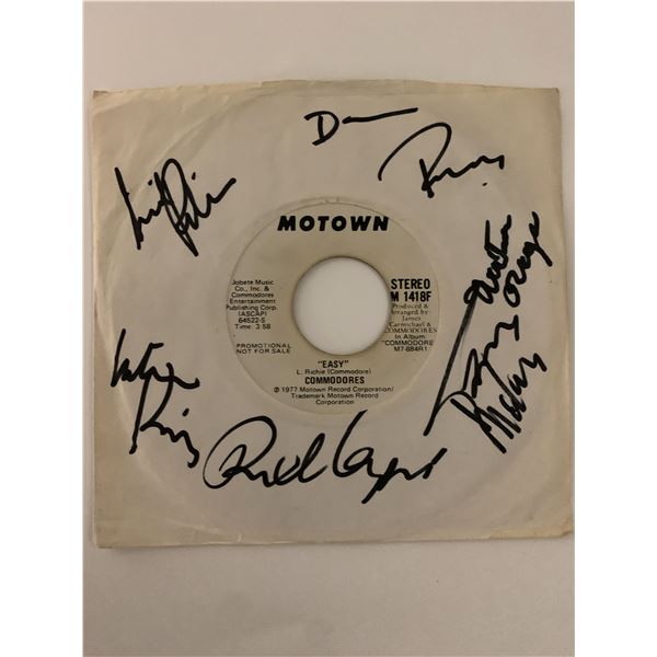 Commodores signed 45 RPM