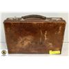 Image 1 : SMALL ANTIQUE LEATHER SUITCASE