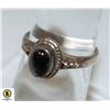 Image 1 : 925 SILVER RING SIZE 7 BLACK STONE