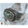 Image 1 : 925 SILVER RING SIZE 10 GREEN STONE