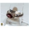 Image 1 : 925 SILVER RING SIZE 7.75 RED STONE