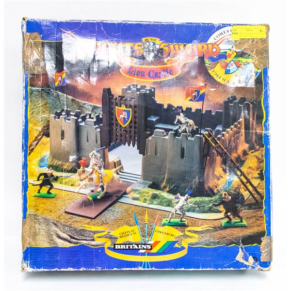 VINTAGE 1970'S BRITAINS' KNIGHTS OF THE SWORD CAST