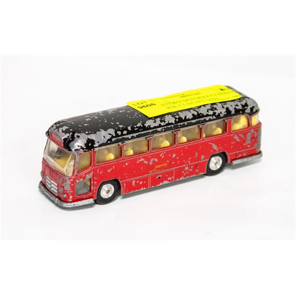 1960 CORGI MOTORWAY EXPRESS COACH, 5.5 INCHES LONG