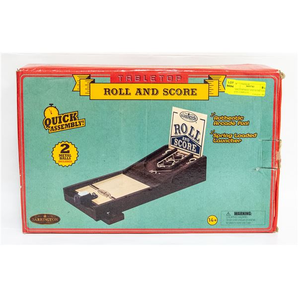 TABLETOP ROLL AND SCORE GAME - NEW/COMPLETE