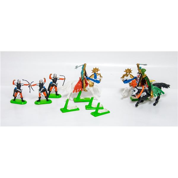 VINTAGE 1970'S BRITAINS' MEDIEVAL KNIGHTS