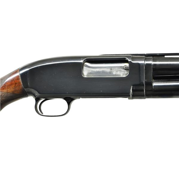 WINCHESTER MODEL 12 HEAVY DUCK PUMP SHOTGUN.