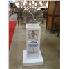 Image 2 : Gacha Magic Fair Capsule Vending Machine - $10 Token Operated w/ Keys & Tokens (Approx. 30)