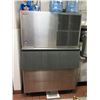 Image 2 : Hoshizaki Ice Maker Machine w/ Storage Bin