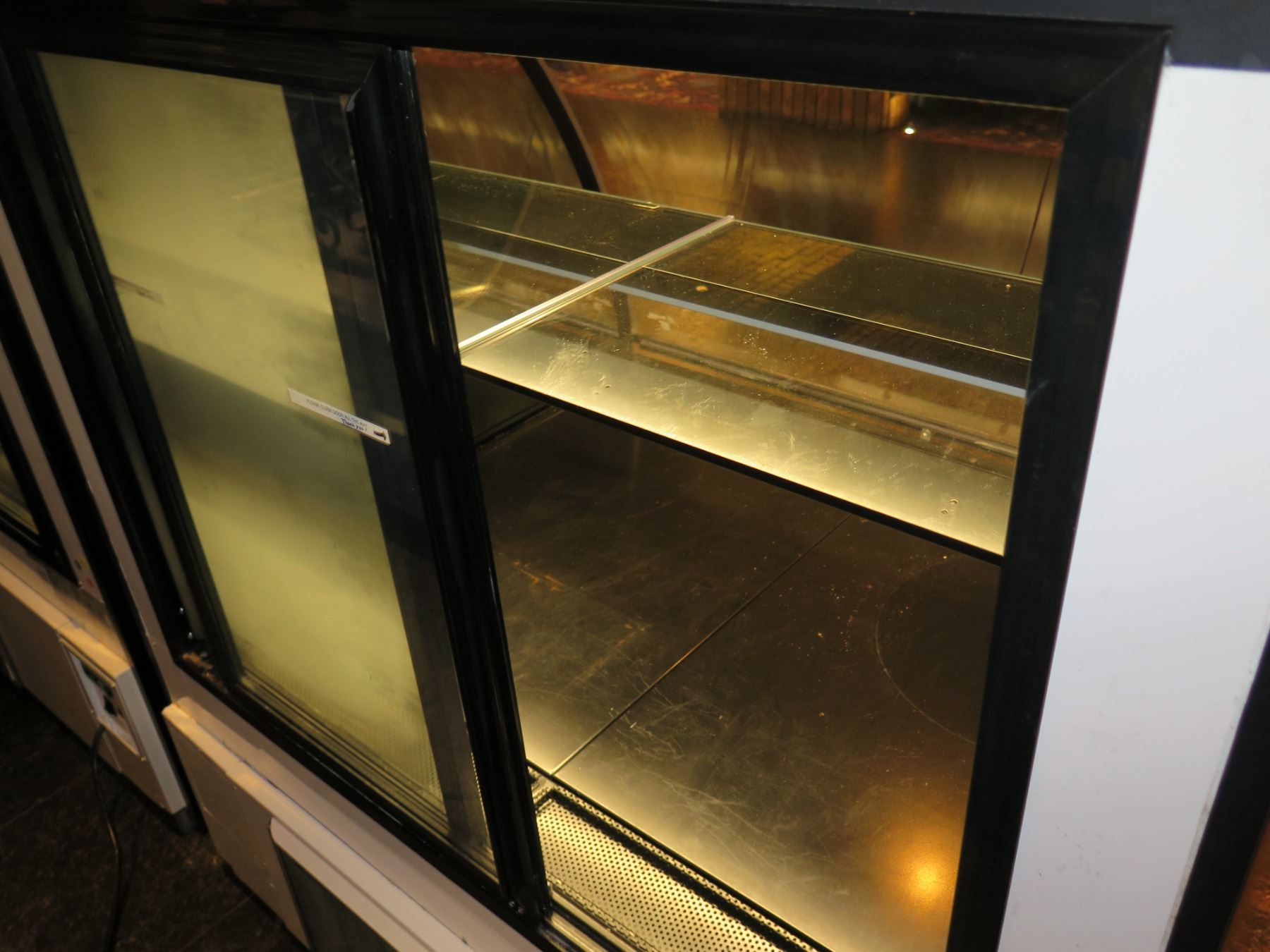 Structural Concepts HV48R Encore Refrigerated Display Case