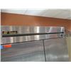 Image 2 : True Double Door Reach-In Refrigerator