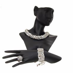 Hand Strung Mother of Pearl Shell Jewelry Set (JEW-173)