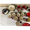 Image 2 : Christmas Penquin Dishes