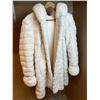 Image 1 : White Fur Coat