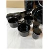 Image 2 : Mikasa Dish Set
