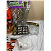Image 2 : Halloween Décor Lot