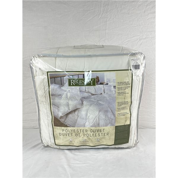 Brand New King Size Polyester Duvet