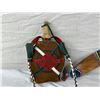 Image 2 : Wood Bommerang & Canteen