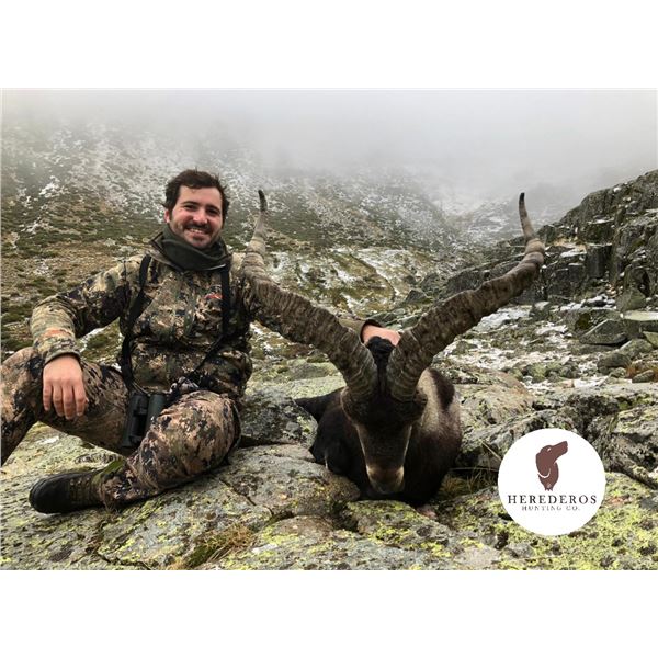 5 Day Spanish Hunt for 2 hunters and 2 observers with Herederos Hunting