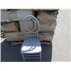 Image 2 : Qty Approx. 47 Chiavari CIRS-ZG-T Resin Infinity Chairs