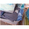 Image 8 : Pallet Multiple Party Rental Linens Misc Colors, Patterns & Fabrics