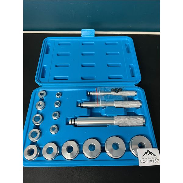 Lot of 1 Wheel Bearing Race & Seal Bush Driver Tool Set