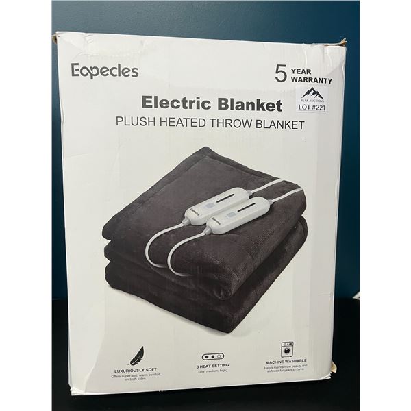 Lot of 1 Electric Plush Heated Throw Blanket - Black - Large 84 x 90" Size