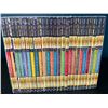Image 2 : Lot of Magic Tree House 25PCS Boxed Book Set