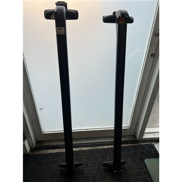 Lot of 2 Mondial Sport Racks/Roof Racks w/ Keys (*Used)