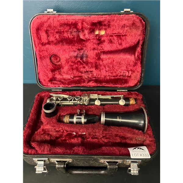 Lot of 1 YAMAHA w/ Case (*Used)