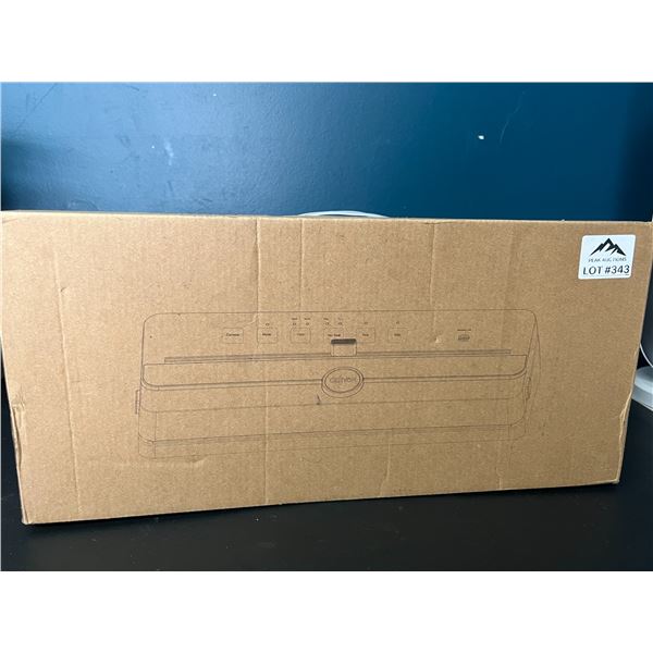 Lot of 1 Vacuum Sealer Machine w/ Bags
