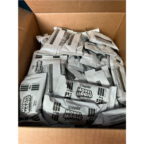 Lot of 1 Box full of Crayola Model Magic Clay - White - 28g packs