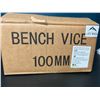 Image 2 : Lot of 1 Bench Vice