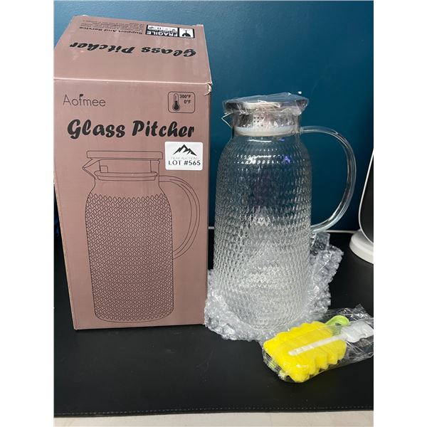 Lot of 1 Glass Pitcher