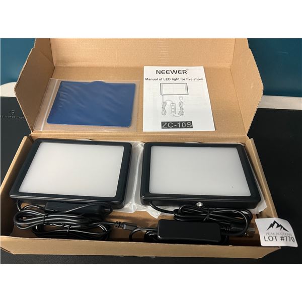 Lot of 1 Neewer 2pack Dimmable 5600K USB Colorful Video Lighting Kit w/ Tripod