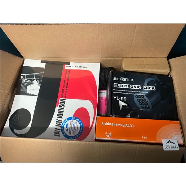 Lot of 1 AMAZON MYSTERY BOX!!! - Packed FULL of Assorted Amazon Items! (22 inch x 11 inch box size)