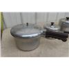 Image 3 : Presto Pressure Cooker + 3 Pots with Thermostats