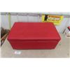 Image 2 : 13" x 17" x 31" Red Upholstered Storage Box