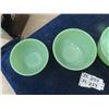 Image 5 : Set of 4 Vintage Fire King Jadeite Swirl Design Mixing Bowls