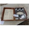 Image 2 : Vintage Cambridge Precision Watt Meter in Wood Case 6'' x 10'' x 13'' 