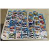 Image 1 : 34 Vintage Hot Wheels Die Cast Cars on Cards