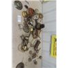 Image 1 : Assorted Vintage Lamp Parts
