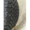 Image 5 : (1) 6 Bolt Rim Emergency Tire, (1) 5 Bolt Rim with Wintermark Magna Grip p 195 / 65 R15 Studded Tire